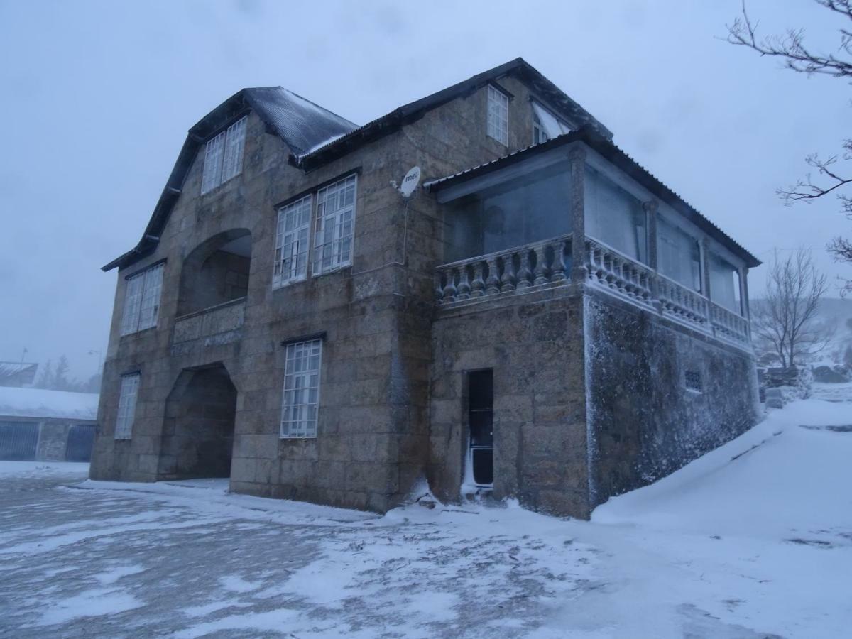 Villa Penhas da Saúde Exterior foto